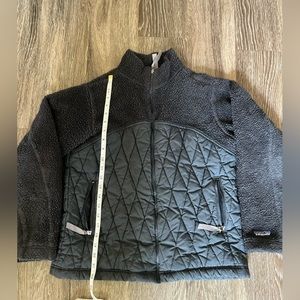 Patagonia size medium women’s jacket